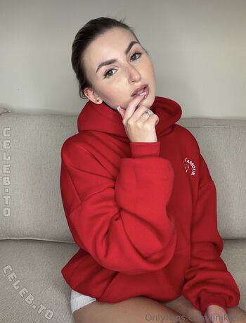 Full leaked Linidreams  page private onlyfans photo