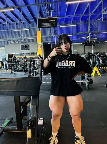 Full leaked Linnnna private onlyfans photo