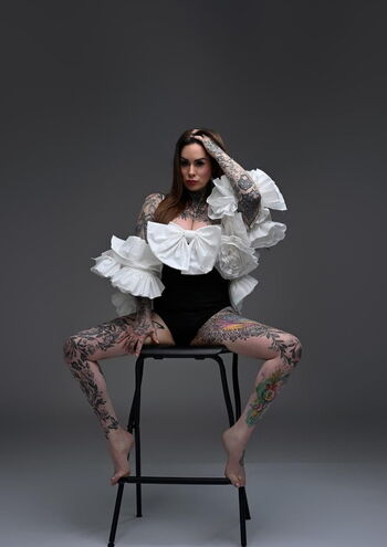 Full leaked Lioralapointe private onlyfans photo