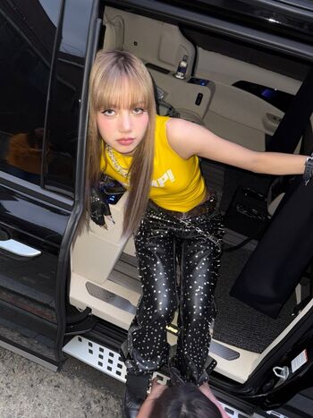 Lisa Blackpink