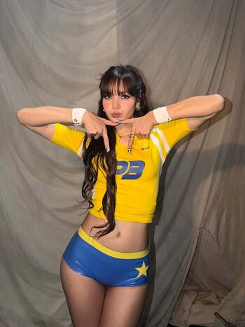 Full leaked Lisa blackpink private onlyfans photo