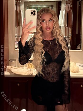 Full leaked Lisa jolie private onlyfans photo