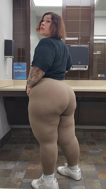 Full leaked Lisa mononoke private onlyfans photo