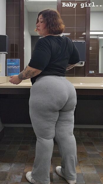 Full leaked Lisa mononoke private onlyfans photo