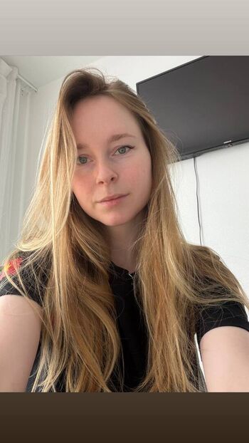 Full leaked Lisa sweet private onlyfans photo