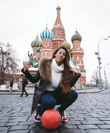 Full leaked Lisa zimouche private onlyfans photo