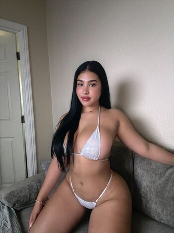 Full leaked Lisbeeeethh private onlyfans photo