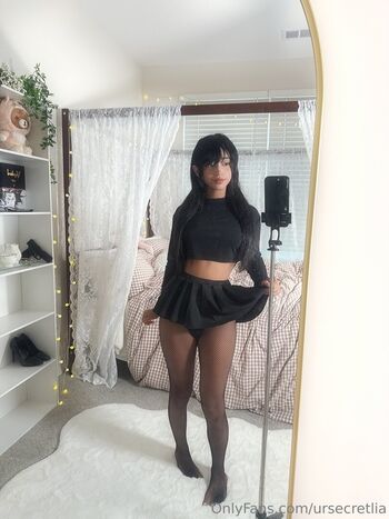 Full leaked Little lia private onlyfans photo