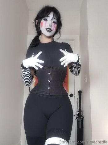 Full leaked Little lia private onlyfans photo