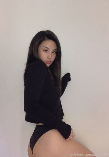 Full leaked Littlebunseyc private onlyfans photo