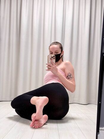 Full leaked Littlemadness private onlyfans photo