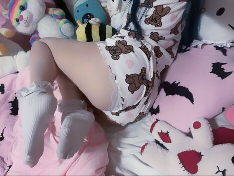 Full leaked Littleniivt private onlyfans photo