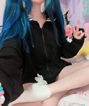 Full leaked Littleniivt private onlyfans photo