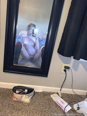 Full leaked Littleprincess private onlyfans photo