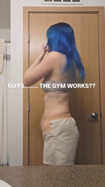 Full leaked Littlesiha private onlyfans photo