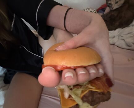 Full leaked Littleteasers private onlyfans photo