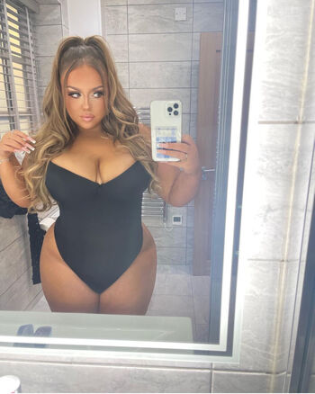Full leaked Liv bishop private onlyfans photo
