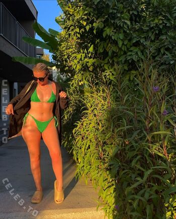 Full leaked Liv hanby private onlyfans photo