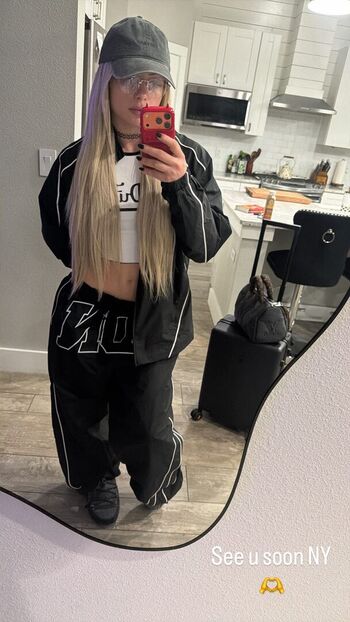 Full leaked Liv morgan  page private onlyfans photo