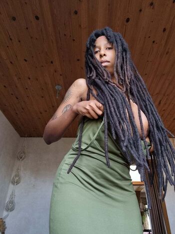 Full leaked Livieburke private onlyfans photo