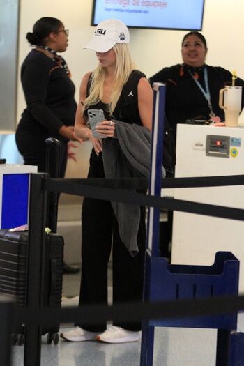 Full leaked Livvy dunne  page private onlyfans photo