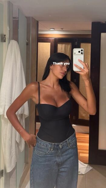 Full leaked Liyamizrahii private onlyfans photo