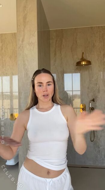 Full leaked Liz kaeber private onlyfans photo