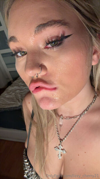 Full leaked Lizzy cherry private onlyfans photo