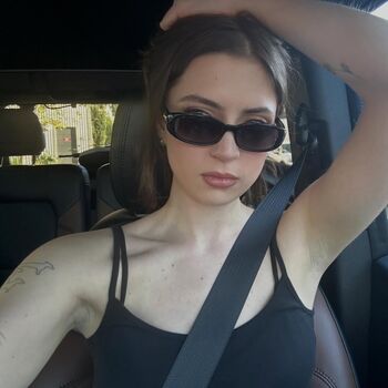 Full leaked Lizzy mcalpine private onlyfans photo