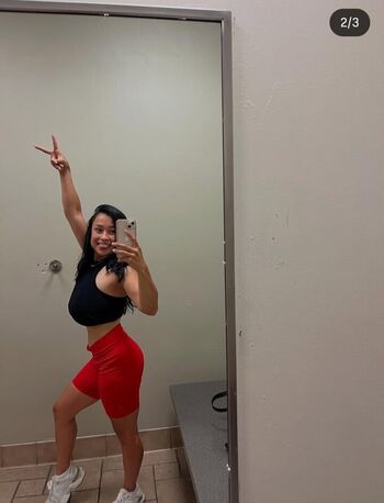 Full leaked Lizzy p private onlyfans photo