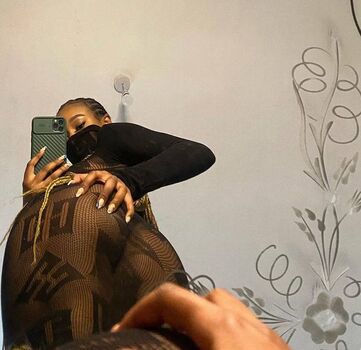 Full leaked Llehlani private onlyfans photo