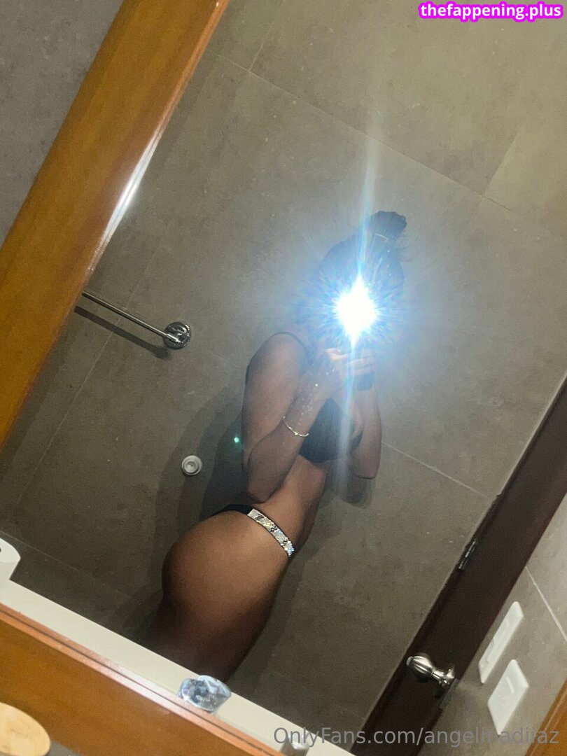 llinangel_ / llinangel_d Naakte OnlyFans Foto #56