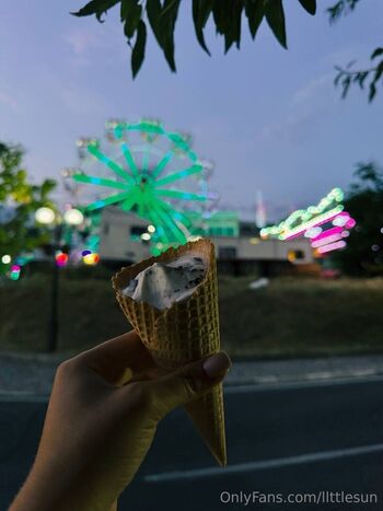 Full leaked Llttlesun private onlyfans photo