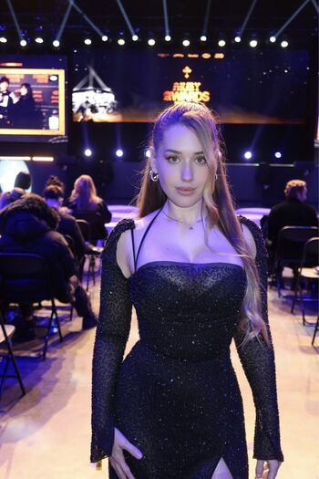 Full leaked Llunaclark private onlyfans photo