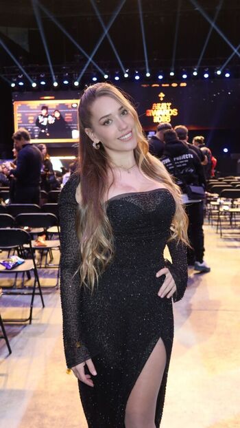 Full leaked Llunaclark private onlyfans photo