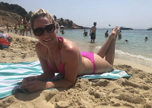 Full leaked Local tv presenters private onlyfans photo