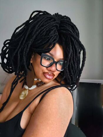 Full leaked Lockedhoneyprincess private onlyfans photo