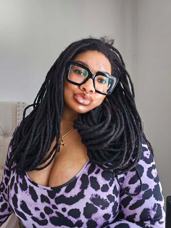 Full leaked Lockedhoneyprincess private onlyfans photo