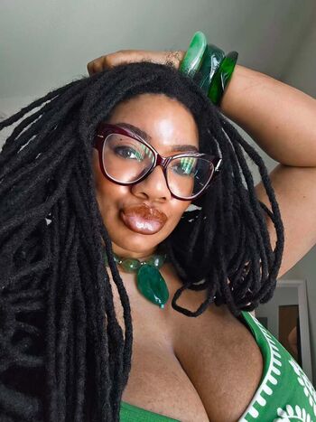 Full leaked Lockedhoneyprincess private onlyfans photo