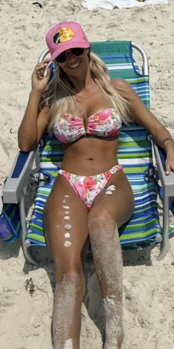 Full leaked Logan faye private onlyfans photo