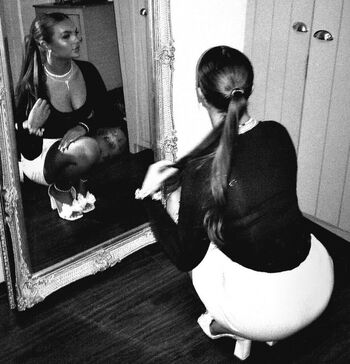 Full leaked Lois rae private onlyfans photo