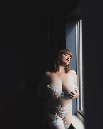 Full leaked Loisplz private onlyfans photo