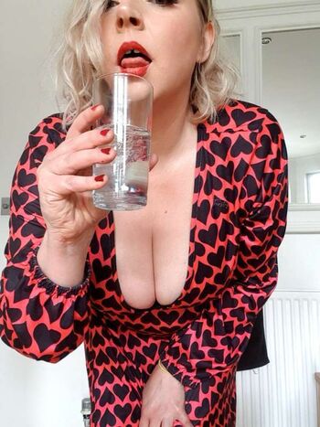 Full leaked Lola b private onlyfans photo