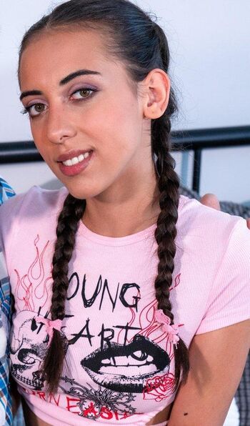 Full leaked Lola heart private onlyfans photo