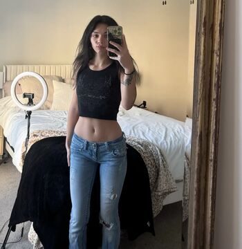 Full leaked Lola vex private onlyfans photo