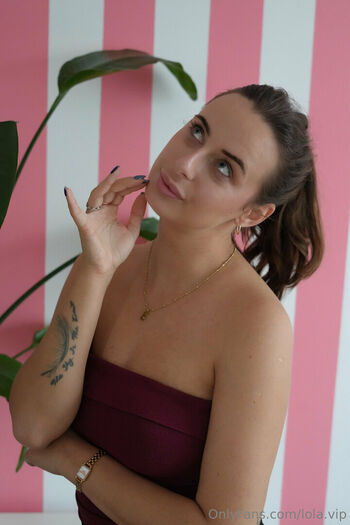 Full leaked Lola vip page private onlyfans photo