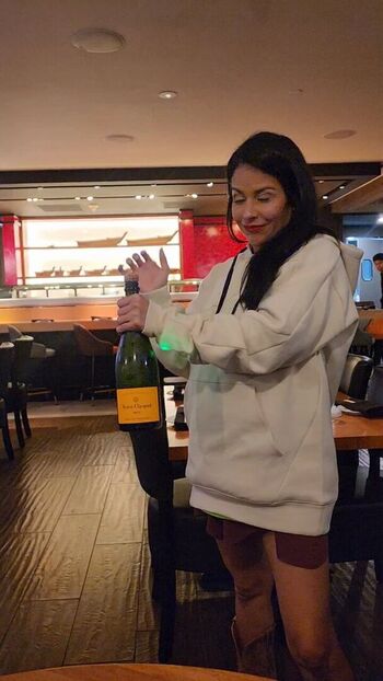 Full leaked Lolabrea private onlyfans photo