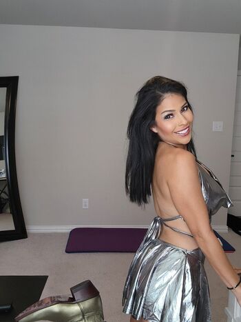 Full leaked Lolabrea private onlyfans photo