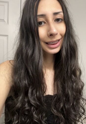 Full leaked Lolapazdelmar private onlyfans photo