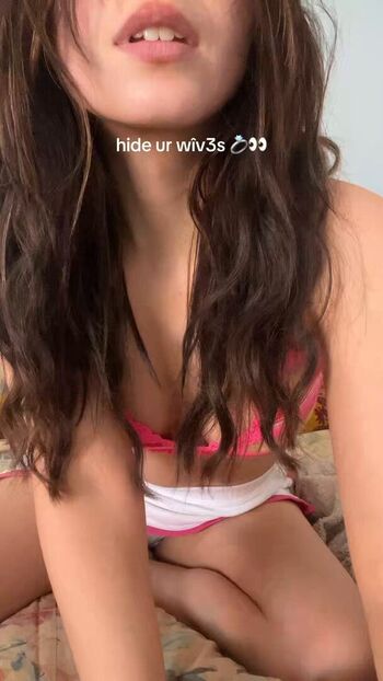 Full leaked Lolasoftsoles private onlyfans photo